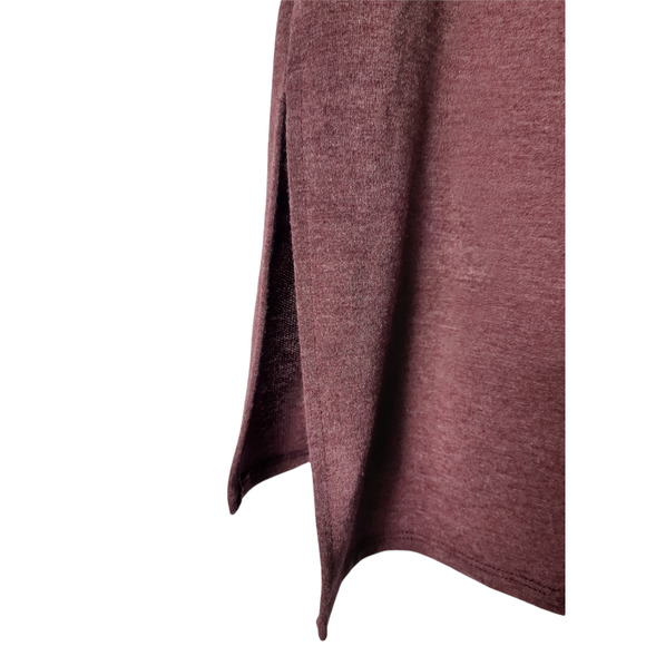 GeeGee Maroon v neckline high low short sleeve top - Picture 6 of 9